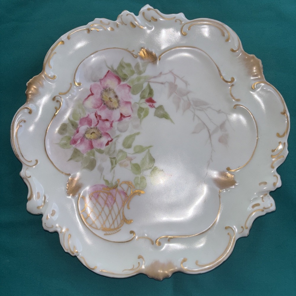 Limoges A. Lanternier France Pink Flowers Hand Painted 9.25" Plate Gold Rim